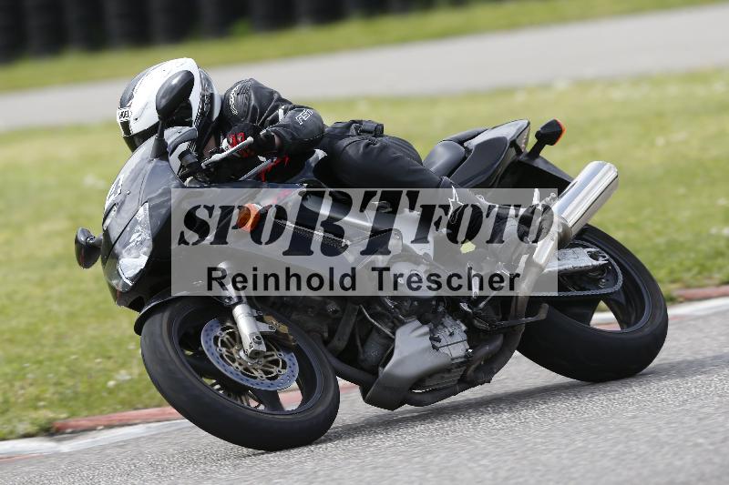 Archiv-2025/09 22.04.2025 Cornu Master School ADR/gruen-vert/14